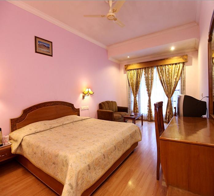 Hotel Dalhousie Heights Bilik gambar